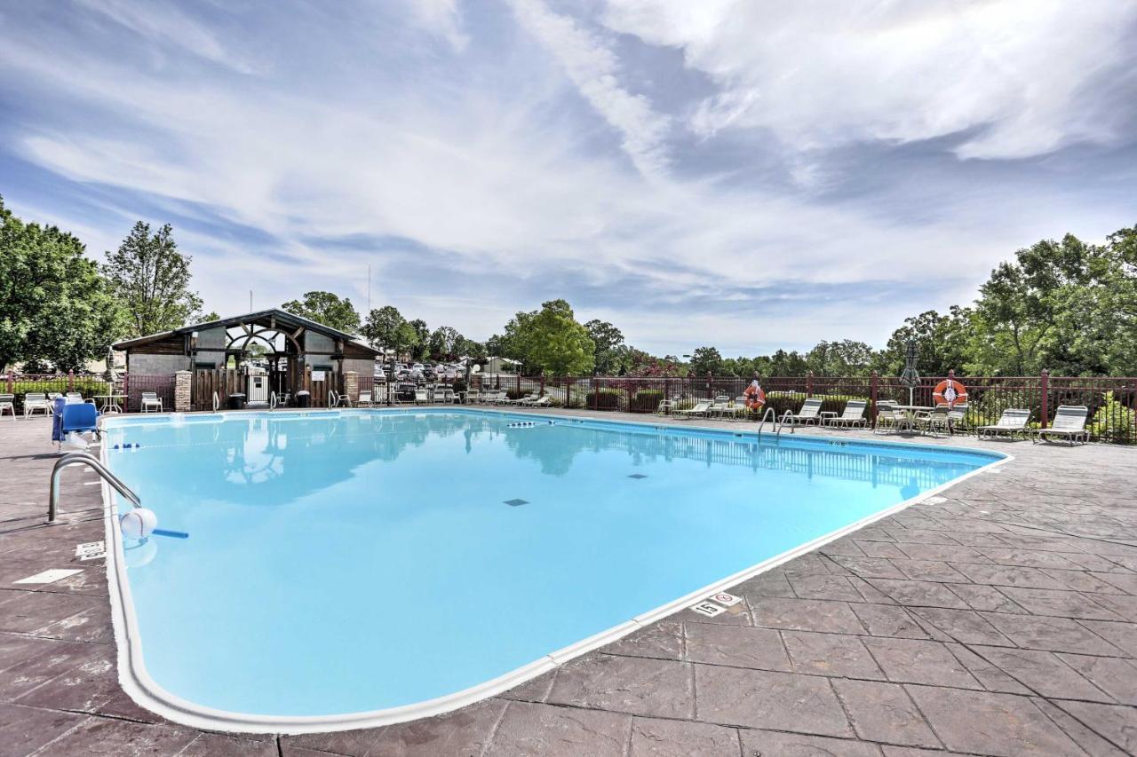 Branson Condo On Golf Course, 4 Mi To Downtown Esterno foto